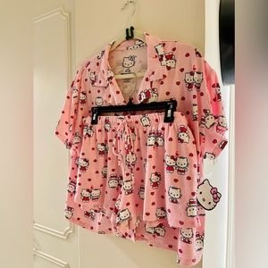 Hello Kitty Valentine’s Day PJ Set Size L